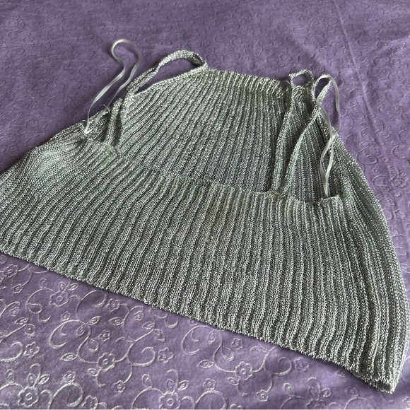 Metallic Halter Top - Picture 3 of 4